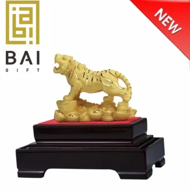 PATUNG SHIO ULAR TAHUN 2025 BAI GIFT PAJANGAN PATUNG SHIO MACAN LAPIS EMAS 24K SIZE M -  福到财到 1 ~blog/2023/3/20/macan_tipe_2