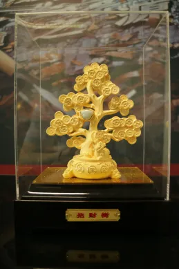 PATUNG SHIO ULAR TAHUN 2025 BAI GIFT PAJANGAN POHON UANG KOIN LAPIS EMAS 24K SIZE M 2 ~blog/2023/3/21/_4