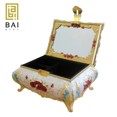 PATUNG SHIO ULAR TAHUN 2025 BAI GIFT KOTAK PERHIASAN BOX JEWELRY TEMPAT PERHIASAN - GOLD BUNGA MERAH 2 ~blog/2023/9/1/kotak_perhiasan_1_29